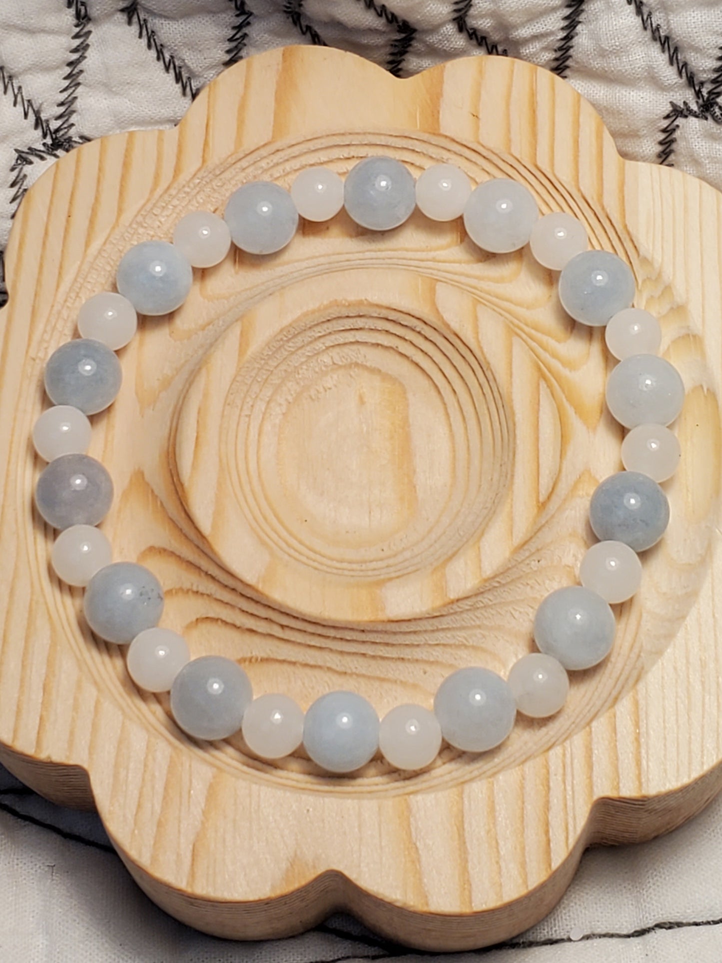 Smooth Sailing - Aquamarine Jade & White Jade - Crystal Bead Bracelet