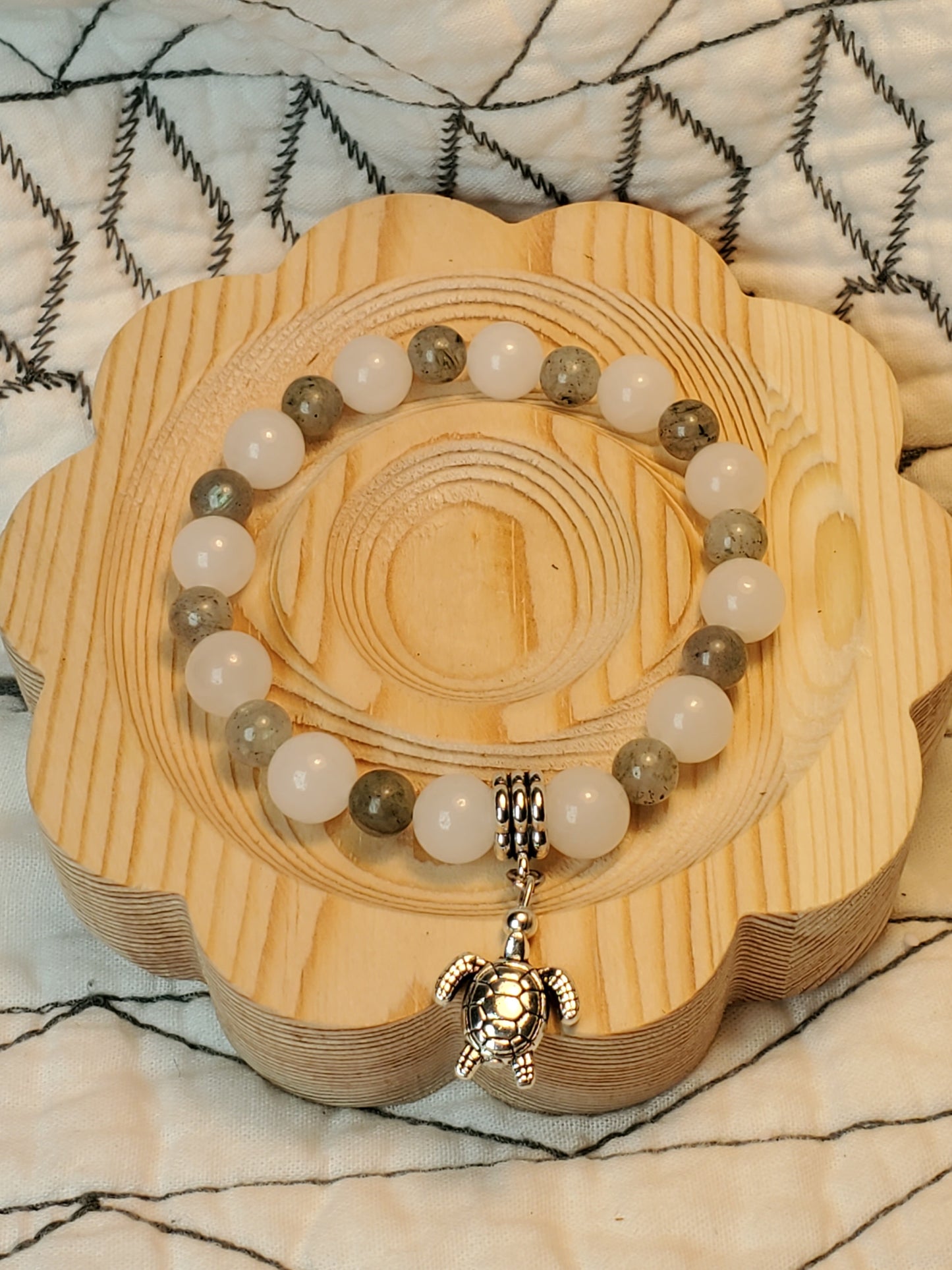 Sea Turtle - White Jade & Labradorite - Crystal Bead Bracelet