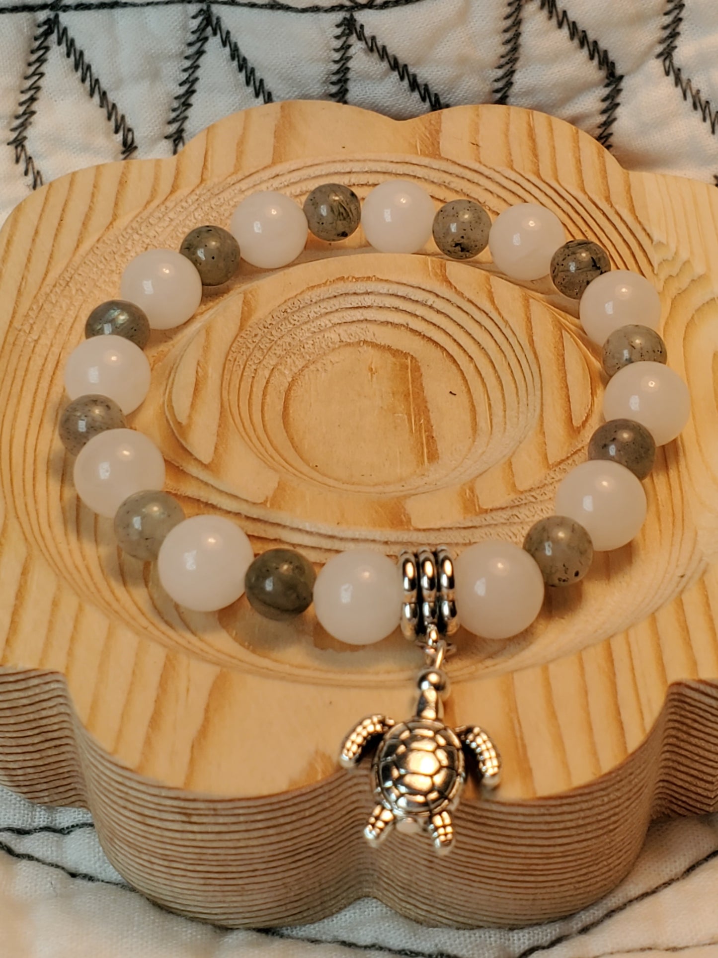 Sea Turtle - White Jade & Labradorite - Crystal Bead Bracelet