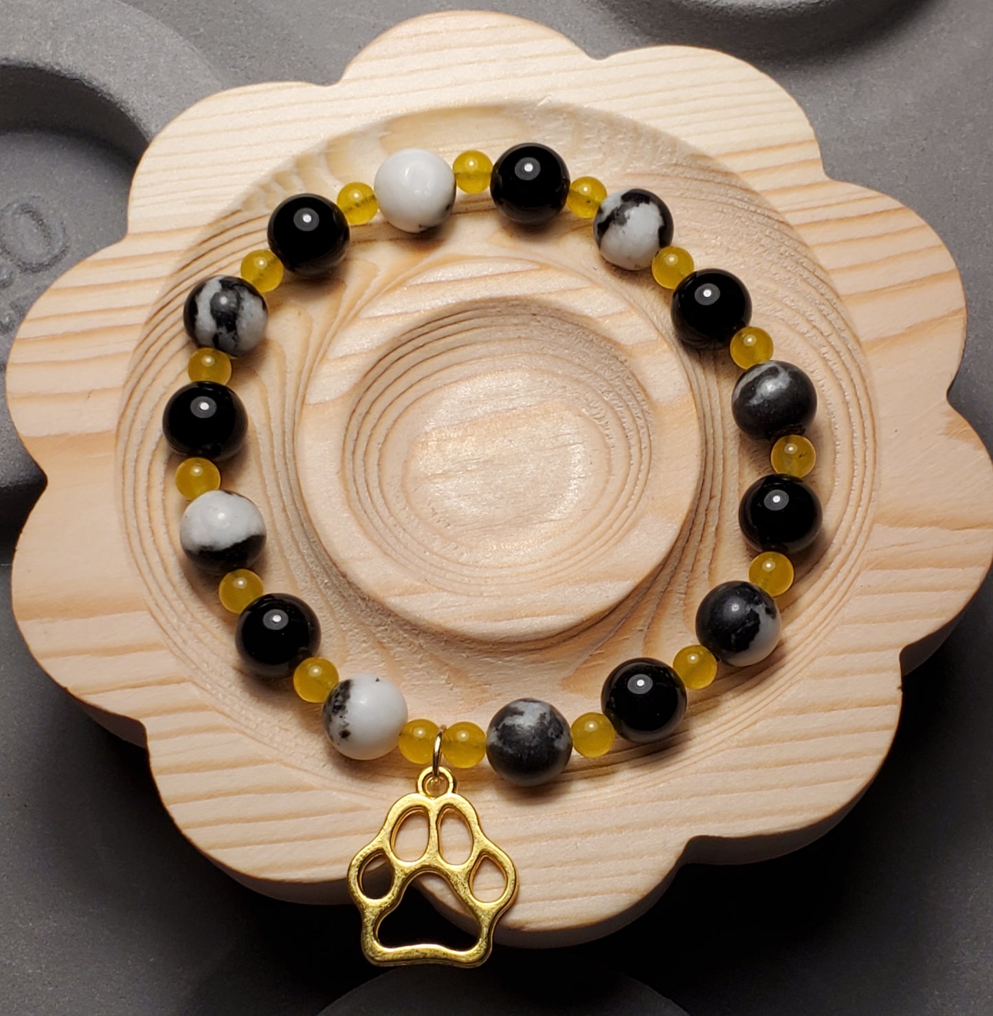 Black & Yellow + Pawprint Charm - Zebra & Chalcedony - Crystal Bead Bracelet